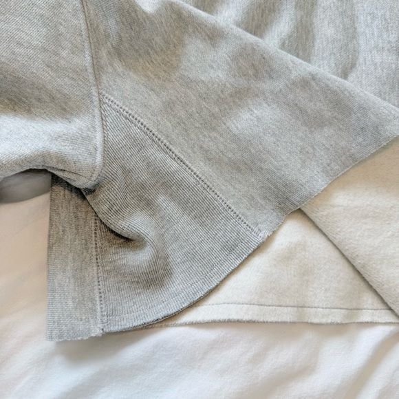 Champion Reverse Weave Cropped Pullover Gray - Picture 6 of 10